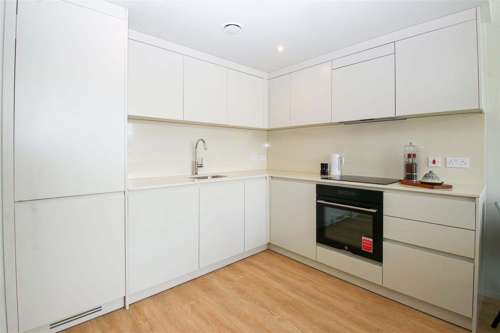 785 Bath Road, Hounslow